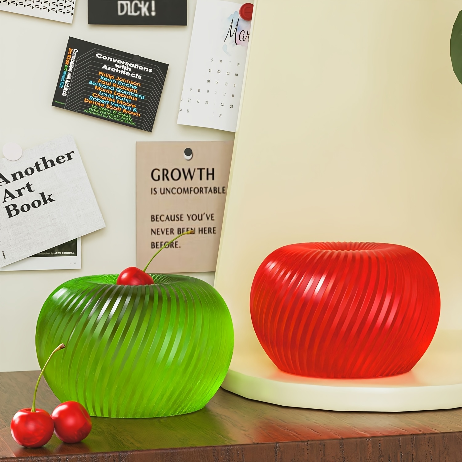 A trendy red apple silicone mo - Natural Making Soap 评论和价格